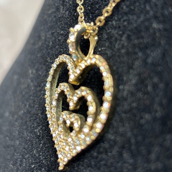 Nolan Miller Glamour Collection Gracious Heart Pendant Necklace 16” chain - Picture 3 of 9